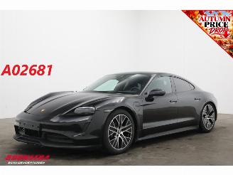 krockskadad bil auto Porsche Taycan 93.4 kWh Performancebatterie+ Pano LED ACC Bose Camera SHZ 2024/2