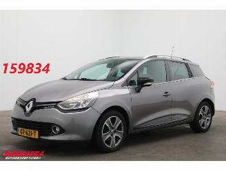 Unfallwagen Renault Clio Estate 1.5 dCi ECO Night&Day Navi Airco Cruise PDC AHK 2015/8