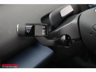 Volvo EX30 Single Motor Extended Range Plus 69 kWh ACC Clima Navi Camera SHZ PDC picture 17