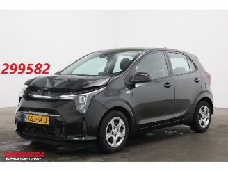 Unfallwagen Kia Picanto 1.0 DPI DynamicLine 5p. Airco Cruise Navi Camera PDC Virtual 2024/11