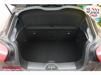Mercedes A-klasse 180 Ambition Navi Airco Leder PDC picture 24