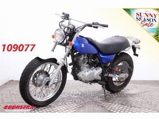 occasione motocicli Suzuki  VanVan 200cc 3.781 km! 2003/7