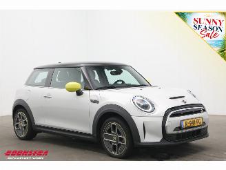 Mini Electric MINI Yours 33 kWh LED Apple/Android Clima Cruise picture 2