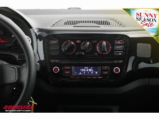 Volkswagen Up! 1.0 move up! BlueMotion Airco 67.021 km! picture 10