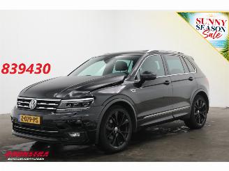 Voiture accidenté Volkswagen Tiguan 1.5 TSI ACT Highline Business R-Line ACC Navi Clima SHZ Camera PDC AHK 2019/1