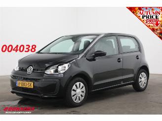 Schadeauto Volkswagen Up! 1.0 5-drs Airco 95.741 km! 2022/11