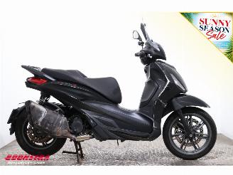 Piaggio Beverly 400 HPE picture 7