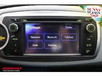 Toyota Yaris 1.5 Full Hybrid Aspiration 5-drs Cruise Clima Bluetooth Camera picture 31