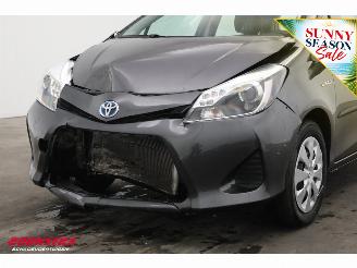 Toyota Yaris 1.5 Full Hybrid Aspiration 5-drs Cruise Clima Bluetooth Camera picture 11