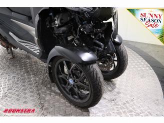 Piaggio  MP3 530 HPE Exclusive Cruise Bluetooth Camera 4.372 km! picture 12