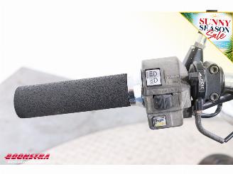 Honda  VT 400 C picture 19
