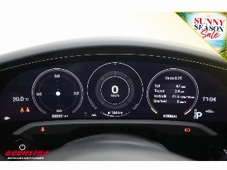 Porsche Taycan 4 93 kWh Pano ACC Virtual Memory Leder SHZ Camera 360° Apple/Android picture 13