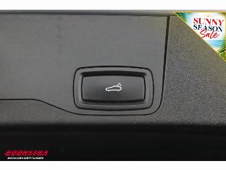 Porsche Taycan 4 93 kWh Pano ACC Virtual Memory Leder SHZ Camera 360° Apple/Android picture 30