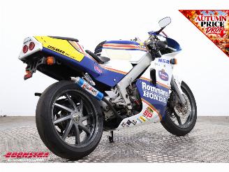 Honda NSR 250 MC18 Rothmans picture 3