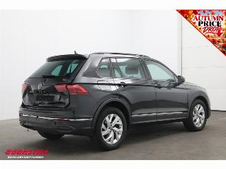 Volkswagen Tiguan 2.0 TSI DSG 4Motion Pano Schuif/kantel ACC Clima Navi SHZ Apple/Android Camera PDC picture 3
