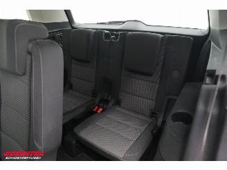 Volkswagen Touran 1.0 TSI Comfortline 7p ACC Navi Clima Camera PDC AHK picture 11