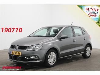 Coche accidentado Volkswagen Polo 1.2 TSI Comfortline 5-drs Cruise Airco 96.900 km! Org.NL+NAP 2014/12