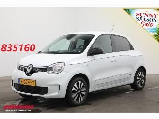 krockskadad bil auto Renault Twingo R80 E-Tech Techno 22 kWh Navi Clima Cruise Bluetooth 2023/11
