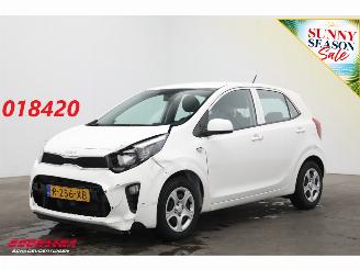 krockskadad bil auto Kia Picanto 1.0 DPi ComfortLine Airco Cruise DAB Bluetooth 2022/12