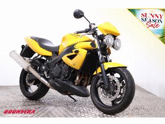 Triumph Speed Four 30.275 km! picture 2