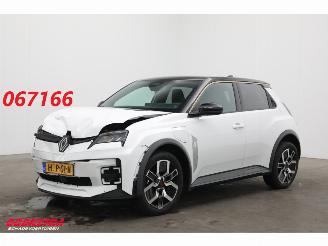 Avarii autoturisme Renault 5 Urban range techno 40 kWh ACC Clima Apple/Android Camera PDC 2025/6