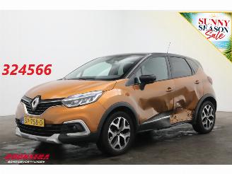 skadebil auto Renault Captur 1.2 TCe Intens Cruise Mmeory Navi Clima Camera PDC 2018/5