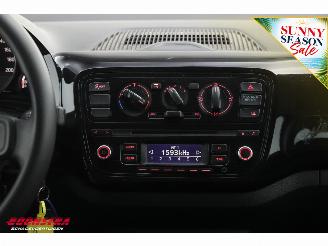 Volkswagen Up! 1.0 move up! 5-drs BlueMotion Airco picture 7