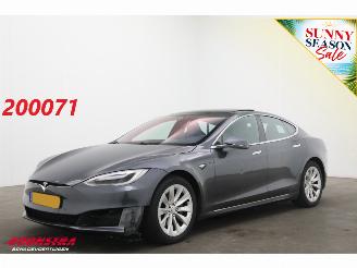 Schadeauto Tesla Model S 75 Base Pano Schuif/kantel Cruise Navi Memory Leder SHZ Camera PDC 2017/8