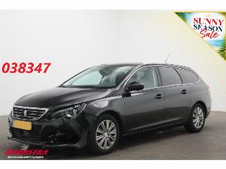 Unfallwagen Peugeot 308 SW 1.2 PureTech Allure Avantage Cruise Navi Clima Apple/Android Virtual Camera PDC 2021/5