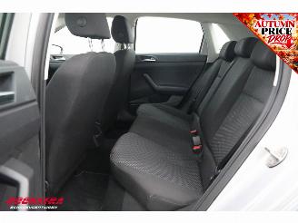 Volkswagen Polo 1.0 MPI Trendline Bluetooth Airco Cruise AHK picture 14
