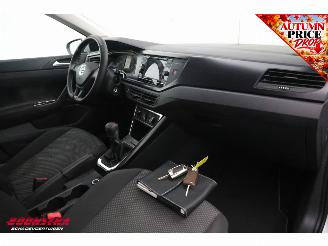 Volkswagen Polo 1.0 MPI Trendline Bluetooth Airco Cruise AHK picture 10