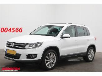 okazja samochody osobowe Volkswagen Tiguan 2.0 TDI Aut. 4Motion Sport&Style Pano Navi Clima Cruise SHZ PDC AHK 2014/7