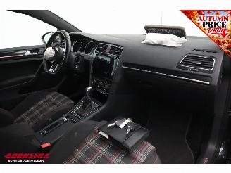 Volkswagen Golf 2.0 TSI GTI DSG LED ACC Apple/Android Camera SHZ picture 23