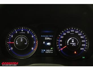 Hyundai I-40 Wagon 2.0 GDI i-Vision Pano Leder Navi Clima Cruise Camera SHZ PDC AHK picture 13