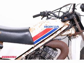 Honda  mt5 picture 12