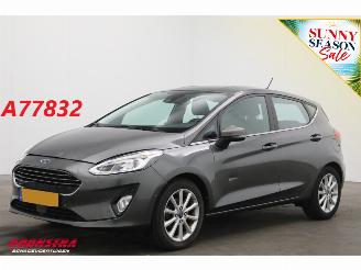 Damaged car Ford Fiesta 1.0 EcoBoost Titanium Apple/Android ACC Navi Clima Camera PDC 2020/7