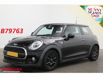 Voiture accidenté Mini Cooper 1.5 Pepper Business Navi Cruise Clima PDC 2016/7