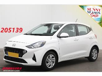 skadebil auto Hyundai I-10 1.0 Comfort Apple/Android Cruise 69.418 km! 2023/7