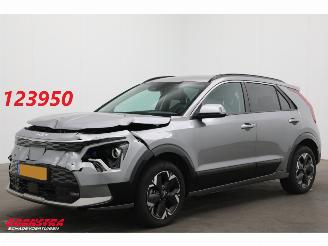 Schadeauto Kia Niro Light Advanced 64.8 kWh ACC Navi Clima Apple/Android Virtual Camera PDC 2024/11