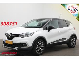 Schadeauto Renault Captur 0.9 TCe Intens Cruise Navi Clima Camera Bluetooth PDC AHK 56.146 km! 2018/4