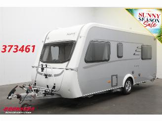 dañado caravana Eriba  NOVA LIGHT 442 Mover Luifel Fietsendrager Vloerverwarming 2025/6