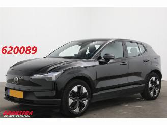 krockskadad bil auto Volvo EX30 Single Motor Extended Range Core 69 kWh ACC Navi Clima Apple/Android Camera PDC AHK 2026/1