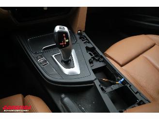 BMW 3-serie 318i Aut. Luxury Cruise Navi Clima Leder SHZ PDC picture 10
