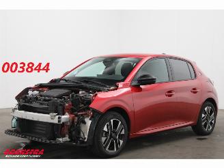 Schadeauto Peugeot e-208 EV Allure Avantage 51 kWh Cruise Navi Clima Apple/Android Camera PDC 2025/12