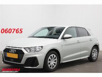 Unfallwagen Audi A1 Sportback 25 TFSI DSG S-Line Cruise Airco Apple/Android Virtual PDC 2024/8