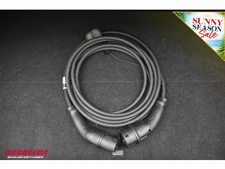 Porsche Taycan 4S 79 kWh Sport Chrono ACC Bose Memory picture 29