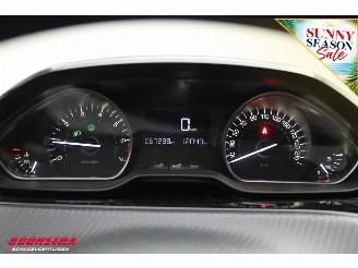 Peugeot 2008 1.2 PureTech Signature Cruise Navi Airco Apple/Android PDC picture 21