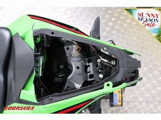 Kawasaki  Ninja ZX-4RR ABS Akrapovic 2.984 km! picture 18