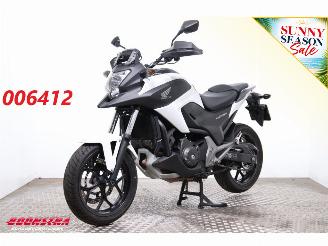 krockskadad bil motor Honda  NC 750X DCT C-ABS G.P.R. Heizgriffe 2015/3