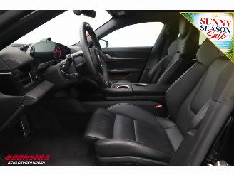 Porsche Taycan 4S 79 kWh Sport Chrono ACC Bose Memory picture 16
